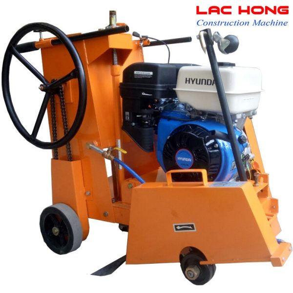 Concrete cutting machine KB - LAC HONG